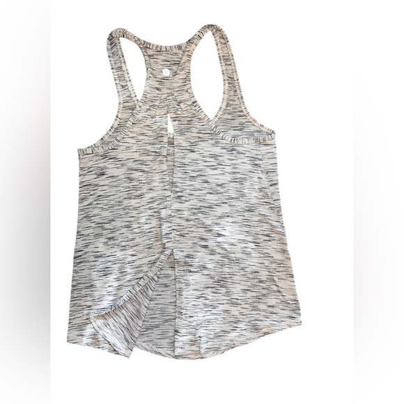 Lululemon Salute the Sun Tank – Black White Space Dye – Size 4 - Picture 2 of 2